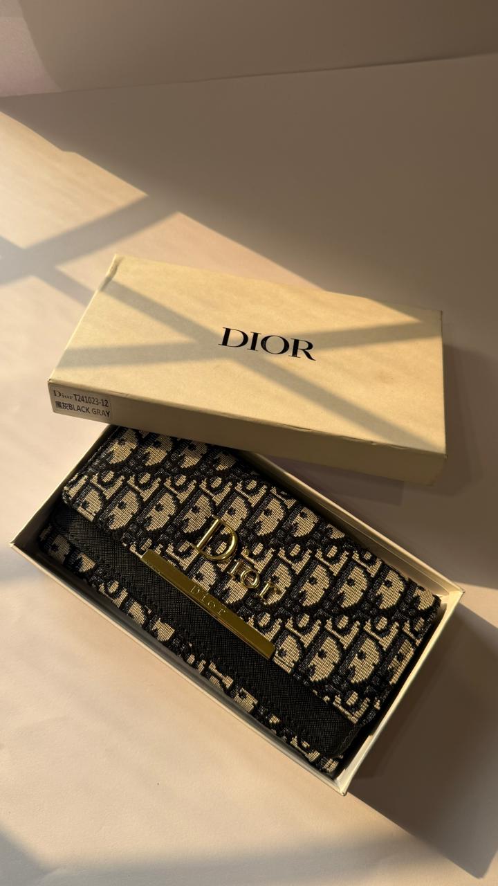 Dior Luxury Wallet